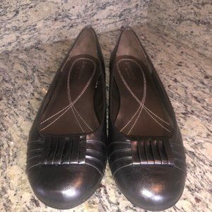 Naturalizer Pewter Flats